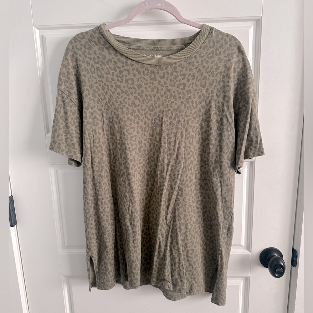 American Eagle Outfitters Women’s Leopard T-Shirt